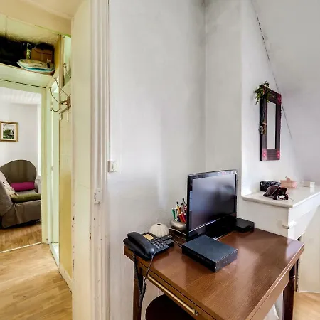 3 People Apartment- District Epinettes By Weekome Apartment Paris